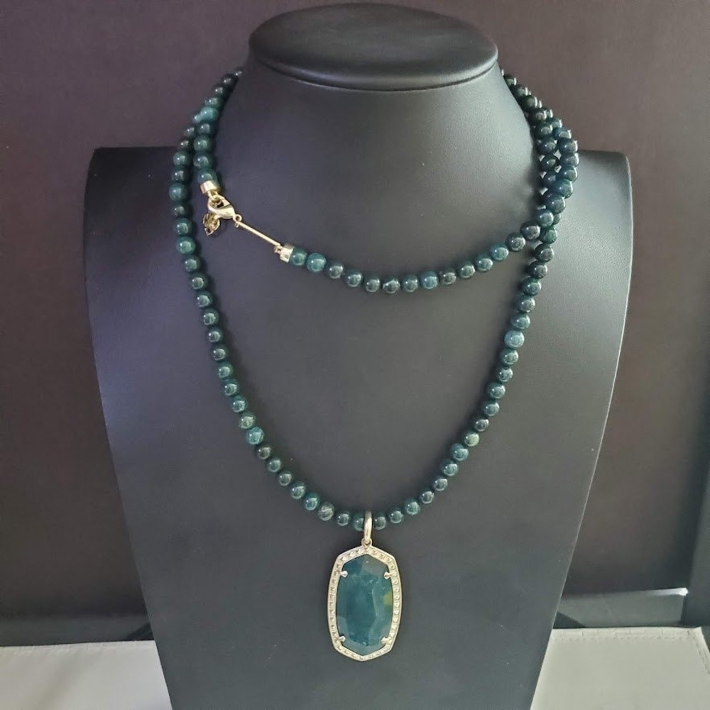 Kendra Scott Marlowe Long Beaded Necklace Dark Green Pale Gold Tone - Picture 8 of 8